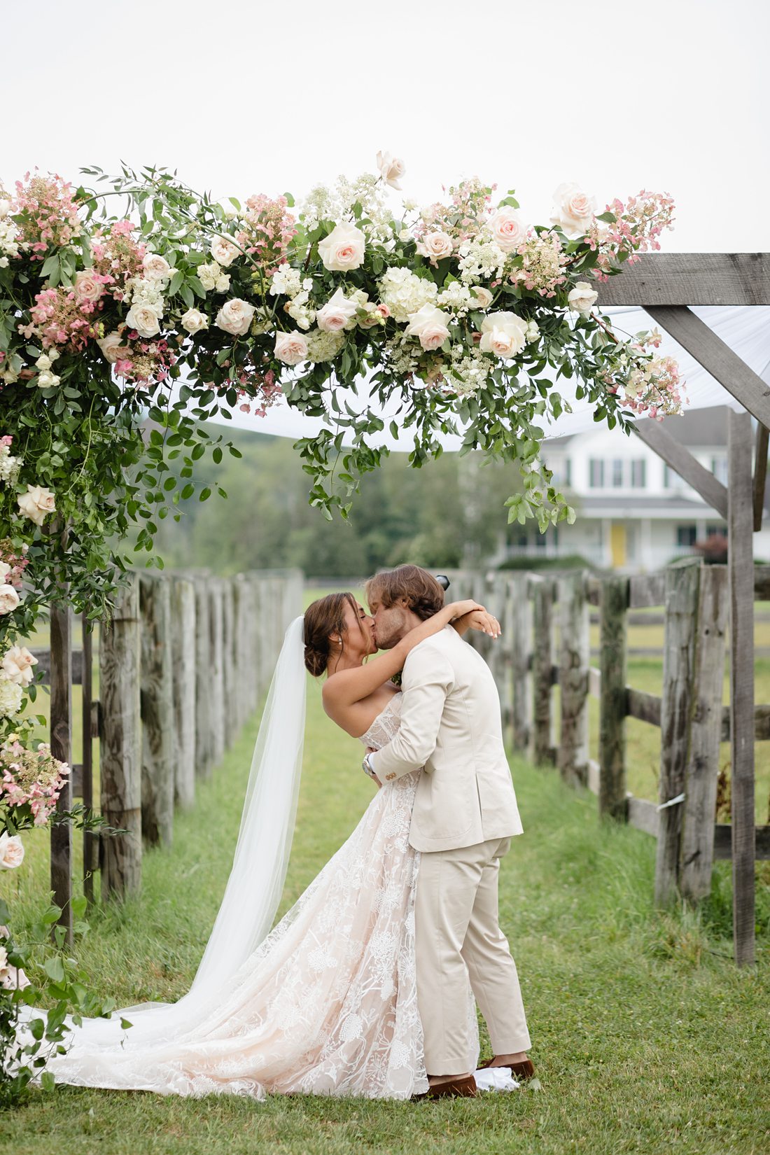 First kiss as a husband and wife at Oz Farm NY